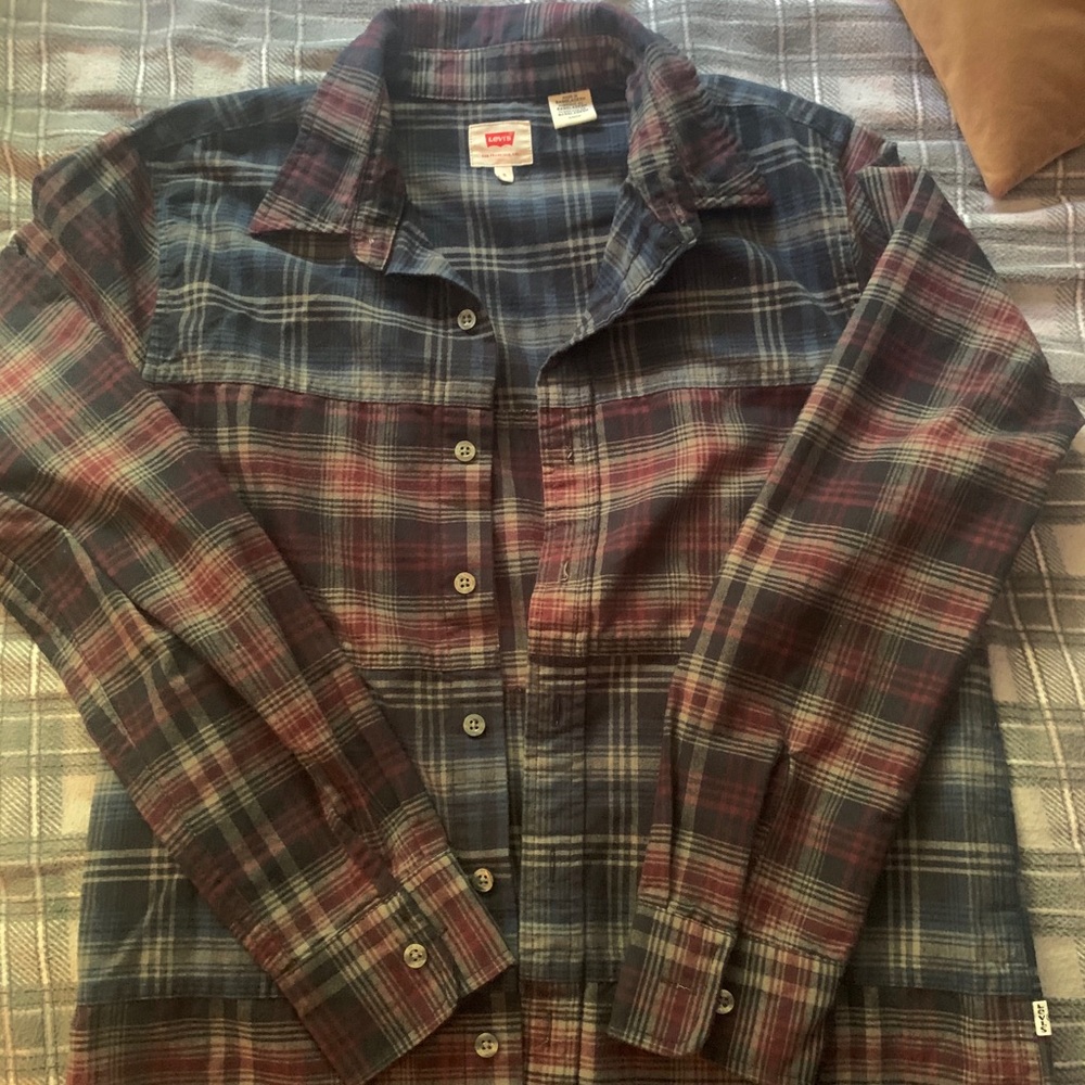 Men’s button up shirt